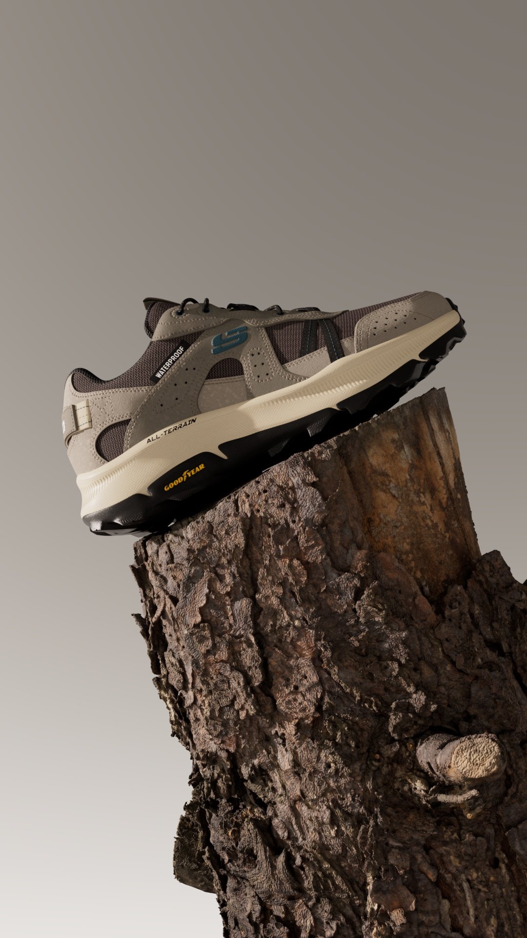 SOC_235_Sport_Adventure_REEL_WS_lookdev_006_0096